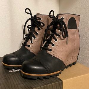 Women’s Sorel 1964 Premium wedge boots